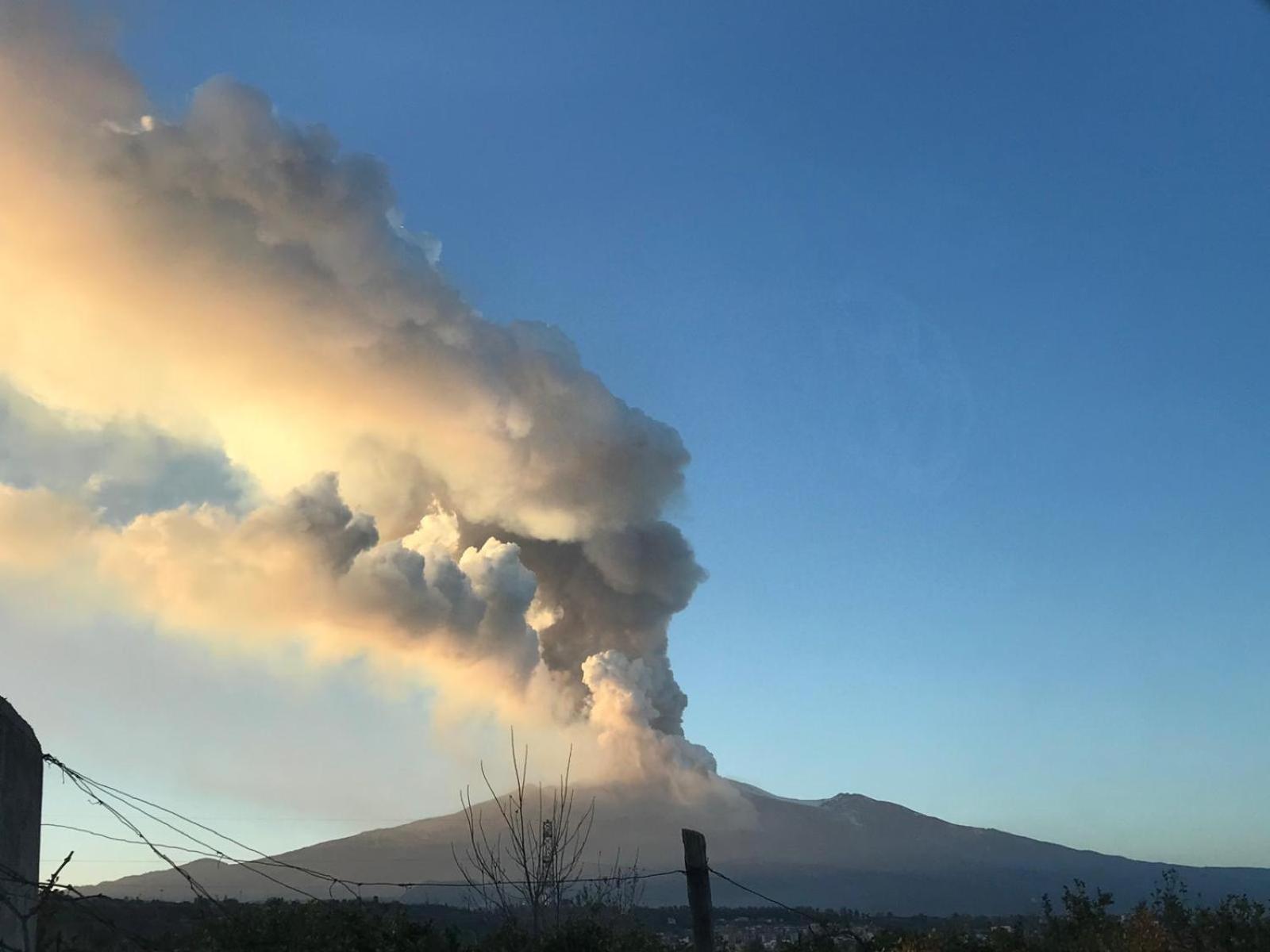 דירות אסראלה Vista Mare Etna מראה חיצוני תמונה