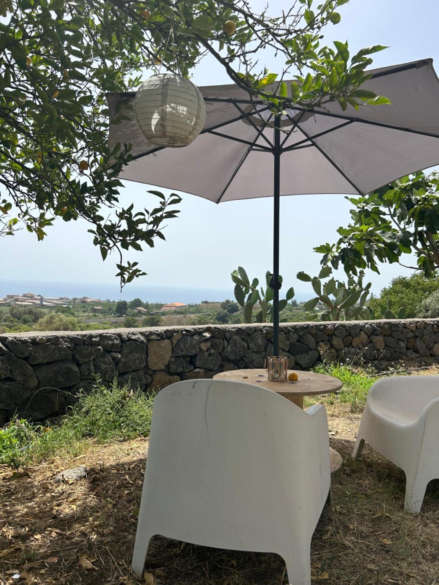 דירות אסראלה Vista Mare Etna מראה חיצוני תמונה